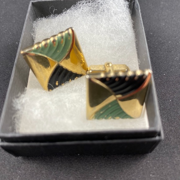 Vintage green black gold cuff links - Picture 4 of 4